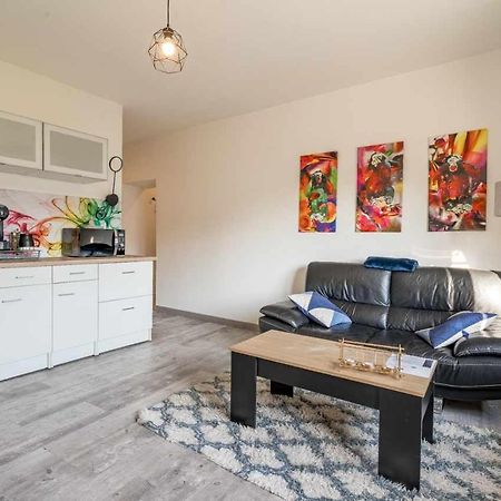Chambre 26M - Salon Et Kitchenette Prive - Wifi Woippy Dış mekan fotoğraf